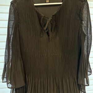 Elegant Black Pleated Dress